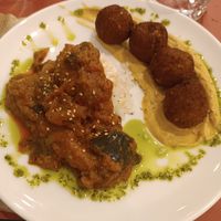 Hummus, falafel daily dish at Katakrak Liburuak in Pamplona
