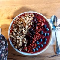 PurPur Smoothie Bowl 🫐 at Bowls & Blenders in Munich