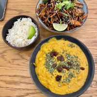 Veg korma & Singapore noodles  at Dosa Dosa in Prague