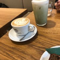 cappucino and matcha at Dosa Dosa in Prague