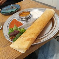 Scrambled Dosa 7.6/10 - it good but should've gone with trad vibes and masala type beat at Dosa Dosa in Prague