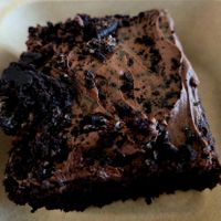 Chocolate cake at Eris Food Co in Oceanside