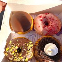 Boston Cream, Strawberry Lemonade, Chocolate Pistaccio and Chocolate Cheesecake  at Bun and Coffee in Malaga