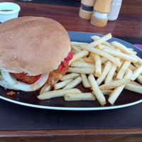 Avocado burger at U Bistrot in St Julians