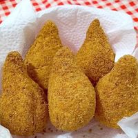 Coxinha vegana at Flor de Lótus Culinária Vegana in Itajuba