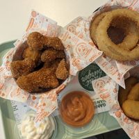 Sides at Neat - Victoria in South West London