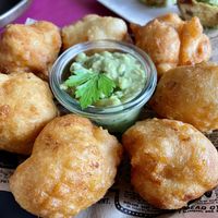 Cassava fritters with guacamole at Suma in Grevenmacher