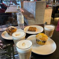 Muffins and coffee ☕️🧁 at Campus Suite - Kaisersuite in Hamburg