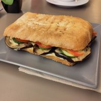 Grilled veggies and hummus at Color Cafè in Tarragona