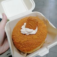 Biscoff cream at Areca Bakery in Barcelona