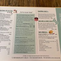 Viel vegane Auswahl.  at Sweet & Hygge in Hannover