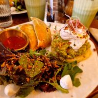  at Léandrés in Paris