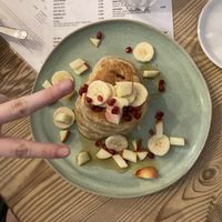 pancake stack 2.0 (featuring my love‘s hand)  at Kurt Der Kaffeeröster in Bonn