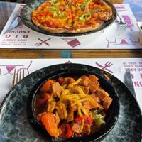 Vegan osmanish and vegan pizza  at Cozy Alanya in Alanya
