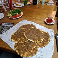 5-piece mini mixed vegan at Lahmacun Dünyası in Istanbul