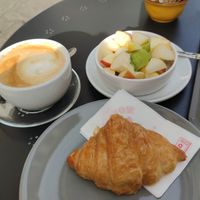 Vegetarian Breakfast with a vegan Croissant at Caffe Dolce Amaro in Florence