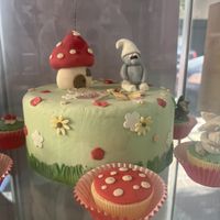   at Little Bear in Pireas