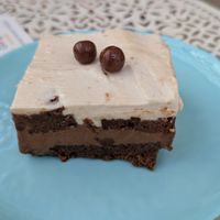 Bueno cake at Little Bear in Pireas