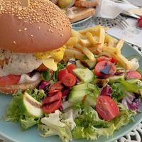 Holy WOW...!
Such an amazing place, we weren't expecting so much fine and tasty kinds of food! Everything here is top notch. If we could give it six stars we would 🤗🤍🙏🏻 at Little Bear in Pireas