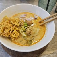 Khao Soi at Khun Churn in White in Bangkok