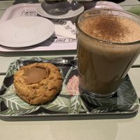 Vegan spéculos cookie and chai latte with almond milk  at Emilie and the Cool Kids in Lille