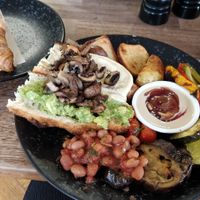 Vegan full at CaféGenic in North West London