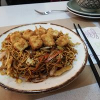 Yakisoba with tofu at Suki Ramen Bar in Barcelona
