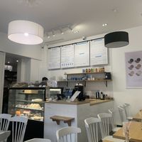 Inside  at Cloud Cakes -  Notre Dame de Lorette in Paris