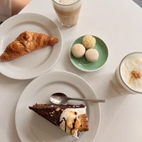   at Cloud Cakes -  Notre Dame de Lorette in Paris