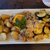 Veganes Waldpilz-Tofugulasch at Rietkötter in Bochum