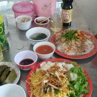 food at Tam Thien in Hue