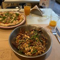 Margherita and Asia Noodles   at Gordo Vegano in Buenos Aires