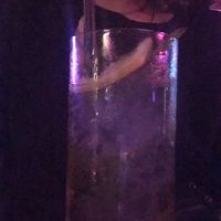 Los tragos sí son ricos jajaj at Lado V in Buenos Aires