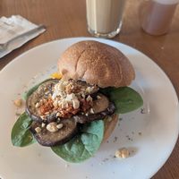 The Smokey Bun at De Bon'heur - Café de Quartier & Fresh Cantine in Marseille