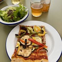Vegan pizza   at Pain Brut in Montpellier
