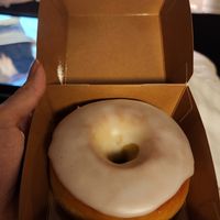 Glazed doughnut at 2foods - Ginza Loft in Tokyo