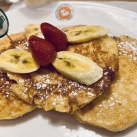 Una noche en Paris pancake (without whipped cream)   at La Desayunería in Madrid