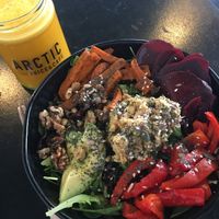 Plant territory bowl and juice at Arctic Juice and Cafe in Lyon