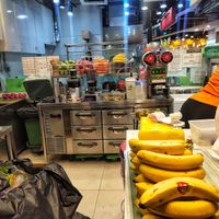 Preparing at SF Fruits & Juices - Hillion Mall in West Singapore