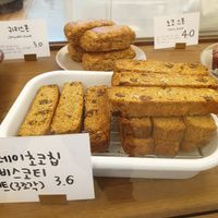 biscotti at Bon Dee in Seoul