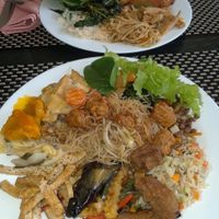 If only my stomach was bigger at La Vida Verde in Asuncion