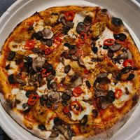 Vegane Pizza Lava Boy at Mission Pizza in Hamburg