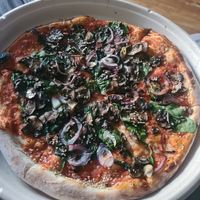 Pizza Mush Pit + Spinat at Mission Pizza in Hamburg