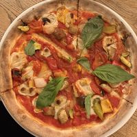 Vegetarian Dance (mit veganem Mozzarella)  at Mission Pizza in Hamburg