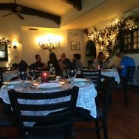 They pack em tight on the weekends at Mama Carolla's in Indianapolis