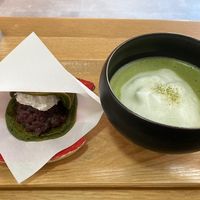 Dorayaki and matcha soy latte   at Dolala in Yokohama