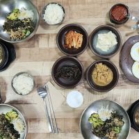 Meal for 3 people: one vegan, two vegetarian   at Hangaram Wild Vegetable Bibimbap - 한가람산채비빔밥 - Maybe closed in Haeundae-gu