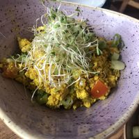 Tofu scramble at Eduardos Hideaway in Noord