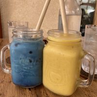 Mango dream smoothie  at Eduardos Hideaway in Noord