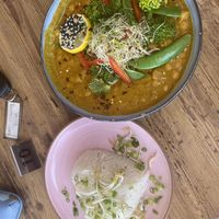 Coconut chickpea curry  at Eduardos Hideaway in Noord